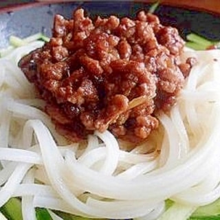 肉味噌のせそうめん